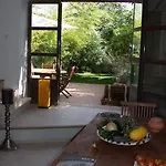 Mas De La Petite Jeanne Διαμέρισμα *
