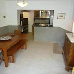 Mas De La Petite Jeanne Grimaud
