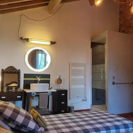 Mas De La Petite Jeanne Grimaud