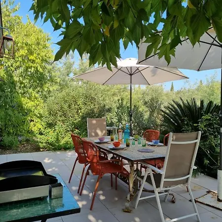 Mas De La Petite Jeanne Grimaud