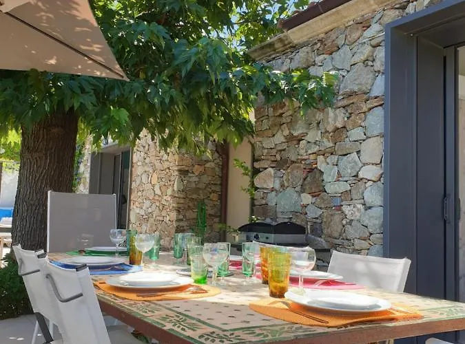 Mas De La Petite Jeanne Apartmán